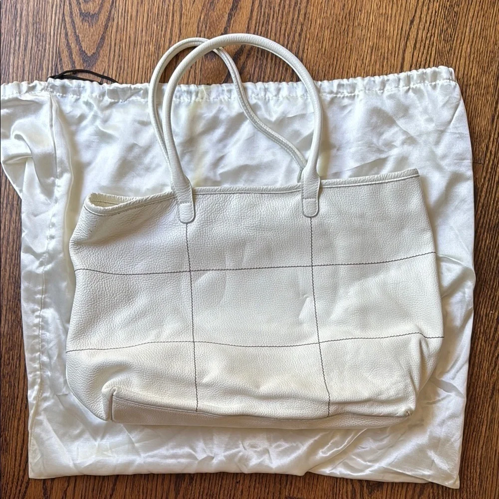 Furla Women’s Off-White Leather Tote